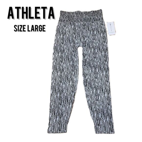 Athleta Pants - ATHLETA • White/Black Flurry Elemental Legging • Size Large